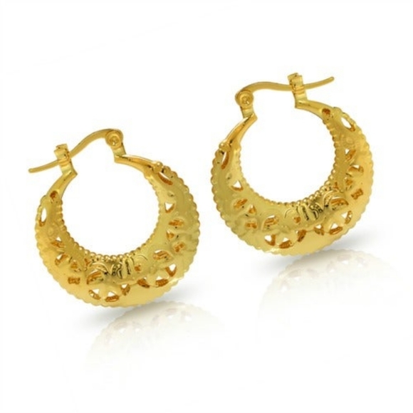 💫14k 💫Yellow Gold Overlay Moon Clasp Earrings - Picture 4 of 11